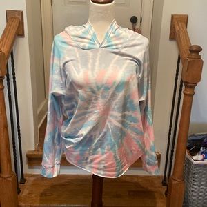 tie-dye sweatshirt!